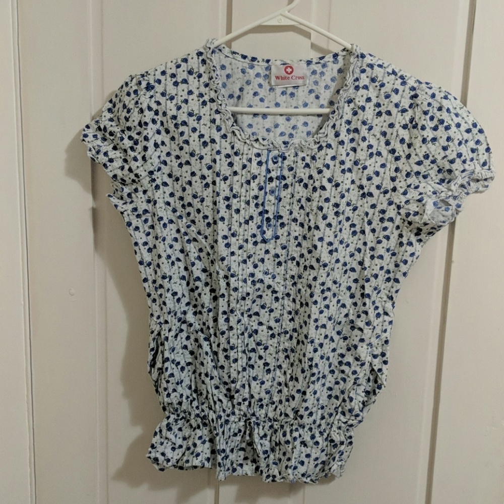 Nursing scrubs